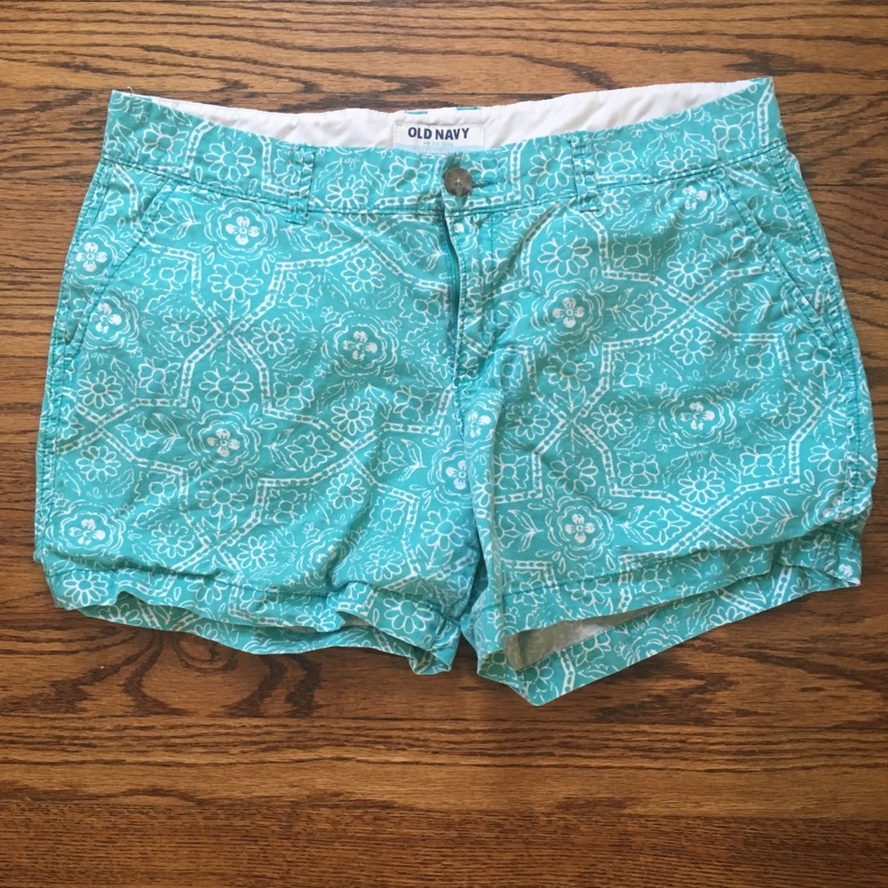 Old Navy patterned shorts